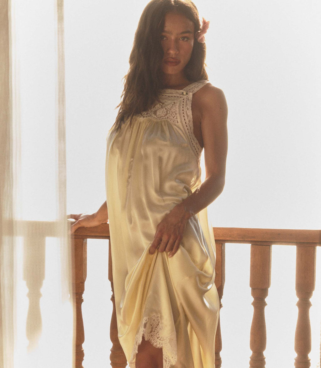 LUCIANE DRESS -- VANILLA
