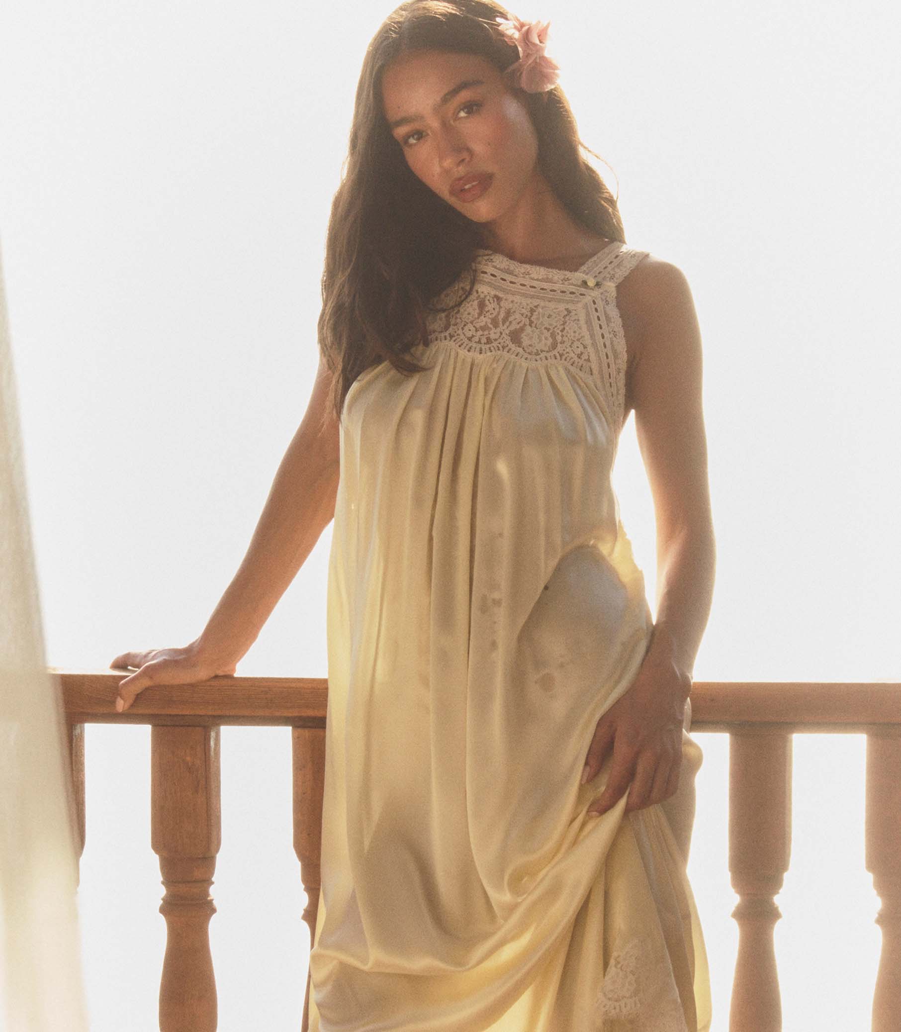 LUCIANE DRESS -- VANILLA